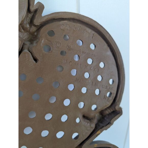 Vintage Burwood Faux Rattan Brown Wall Pocket - 2537 - Picture 2 of 8